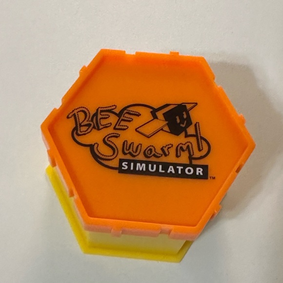 Bee Game Simulator Roblox Toy - Picture 3 of 3